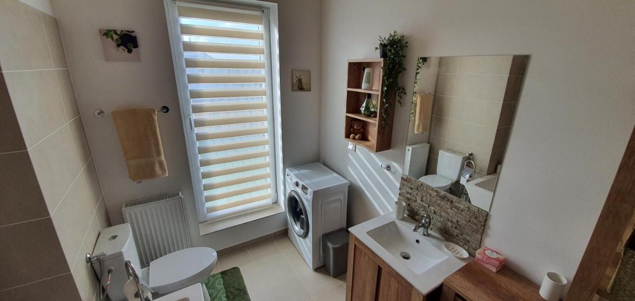 Hoobee Home & Rooftop Terrace Targu-Mures Bagian luar foto