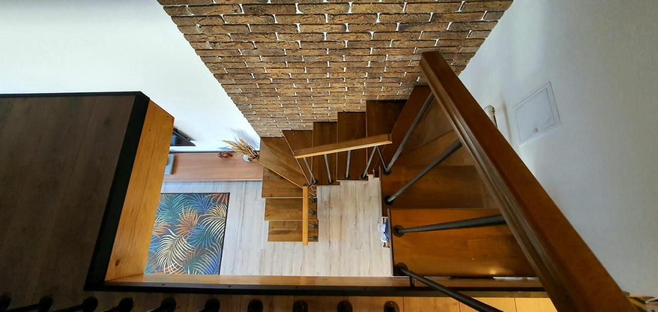 Hoobee Home & Rooftop Terrace Targu-Mures Bagian luar foto