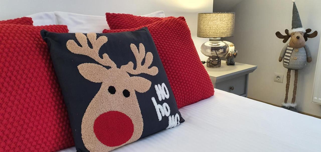 Hoobee Home & Rooftop Terrace Targu-Mures Bagian luar foto
